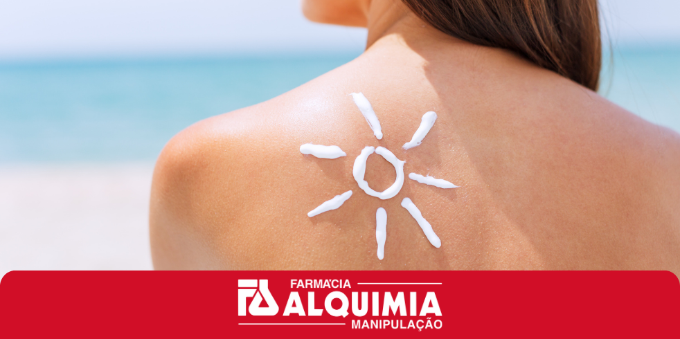 Protetor Solar Stick Alquimia: Defesa Solar e Toque de Cor