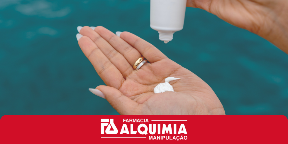 Protetor Solar Stick Alquimia: Defesa Solar e Toque de Cor